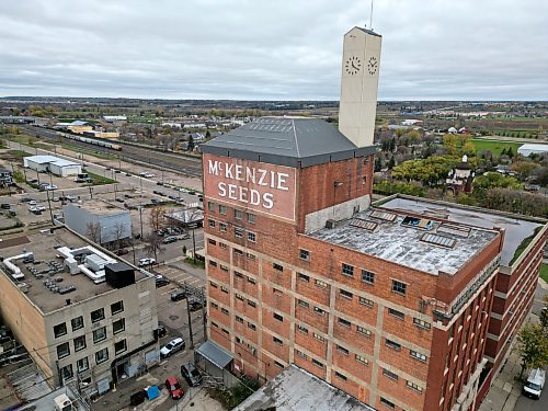 The McKenzie Seeds building in downtown Brandon is shown on Friday. Brandon Fresh Farms is set to invest $30 million in converting the historic downtown building into a state-of-the-art controlled environment agricultural farm. (Tim Smith/The Brandon Sun)