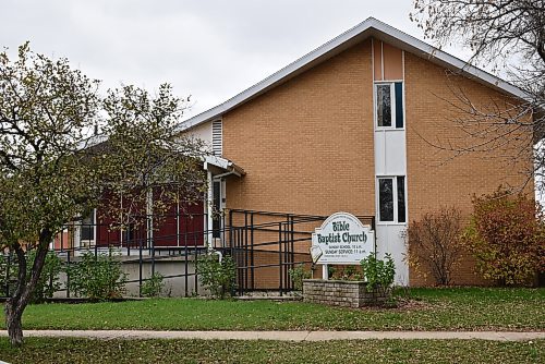 The Baptist Bible Church in Brandon is named as one of five churches named on an application requesting the Supreme Court grant an appeal as the latest action in a series of legal proceedings by a handful of rural Manitoba churches challenging the constitutionality of restrictions on religious gatherings during the pandemic. (Geena Mortfield/The Brandon Sun) 