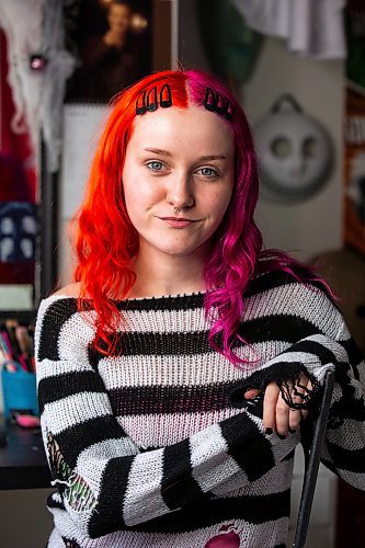 MIKAELA MACKENZIE / WINNIPEG FREE PRESS

Makeup artist Maddy Harms with a bare face after demonstrating three Halloween make-up looks for the Free Press on Wednesday, Oct. 11, 2023. For AV Kitching story.
Winnipeg Free Press 2023.