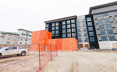 MIKE DEAL / WINNIPEG FREE PRESS
Construction continues on the new Sandman Hotel off Route 90 on Sargent Avenue beside the current Sandman Hotel.
See Joshua Frey-Sam story
231013 - Friday, October 13, 2023.