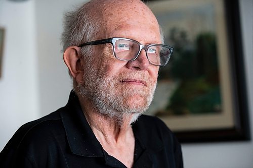 MIKAELA MACKENZIE / WINNIPEG FREE PRESS

Mel Byer, seniors advocate, in his home on Friday, Oct. 13, 2023. As the first generation of publicly out LGBTTQ* seniors age and prepare to enter community living, some advocates fear that without affordable queer-friendly housing, some will be forced back in the closet. For Malak story.
Winnipeg Free Press 2023.