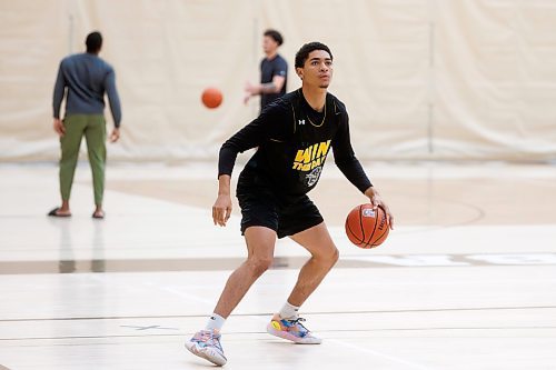 MIKE DEAL / WINNIPEG FREE PRESS
U of M men&#x2019;s basketball guard, Daren Watts, during practice at Investors Group Athletic Centre Friday afternoon.
See Mike Sawatzky story
231013 - Friday, October 13, 2023.