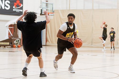 MIKE DEAL / WINNIPEG FREE PRESS
U of M men&#x2019;s basketball guard, Andre Gray II, during practice at Investors Group Athletic Centre Friday afternoon.
See Mike Sawatzky story
231013 - Friday, October 13, 2023.