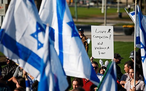 JOHN WOODS / WINNIPEG FREE PRESS
About 200 Israel supporters gathered to support the war with Palestine at the Manitoba Legislature in Winnipeg Sunday, October 15, 2023. 

Reporter: searle