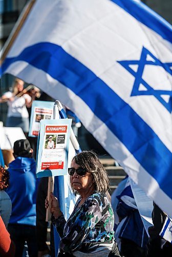 JOHN WOODS / WINNIPEG FREE PRESS
About 200 Israel supporters gathered to support the war with Palestine at the Manitoba Legislature in Winnipeg Sunday, October 15, 2023. 

Reporter: searle