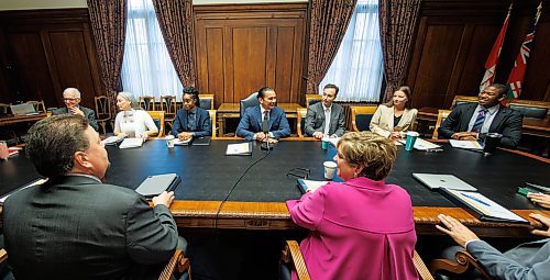 MIKE DEAL / WINNIPEG FREE PRESS
Premier Wab Kinew meets with members of the executive council for their first cabinet meeting at the Manitoba Legislative building Thursday morning.
231019 - Thursday, October 19, 2023.