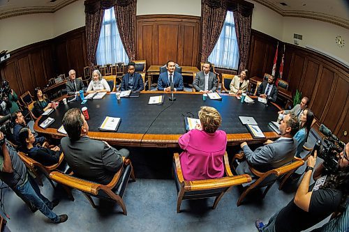 MIKE DEAL / WINNIPEG FREE PRESS
Premier Wab Kinew meets with members of the executive council for their first cabinet meeting at the Manitoba Legislative building Thursday morning.
231019 - Thursday, October 19, 2023.