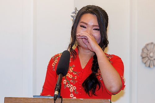 MIKE DEAL / WINNIPEG FREE PRESS
Jennifer Chen during the swearing in ceremony.
Premier Wab Kinew and all other 33 NDP MLA-elects attend Room 200 in the Manitoba Legislative building for the swearing in ceremony for NDP MLAs.
231023 - Monday, October 23, 2023.