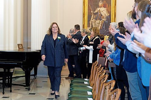 MIKE DEAL / WINNIPEG FREE PRESS
PC Leader Heather Stefanson leads her caucus into the swearing in ceremony.
PC Leader Heather Stefanson, PC Caucus Chair Ron Schuler and all other 20 PC MLA-elects attend Room 200 in the Manitoba Legislative building for the swearing in ceremony for PC MLAs.
231023 - Monday, October 23, 2023.