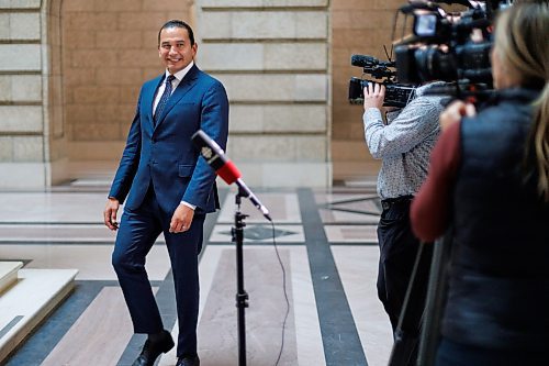 MIKE DEAL / WINNIPEG FREE PRESS
Premier Wab Kinew talks to the media in the Manitoba Legislative building after the swearing in ceremony for NDP MLAs.
231023 - Monday, October 23, 2023.