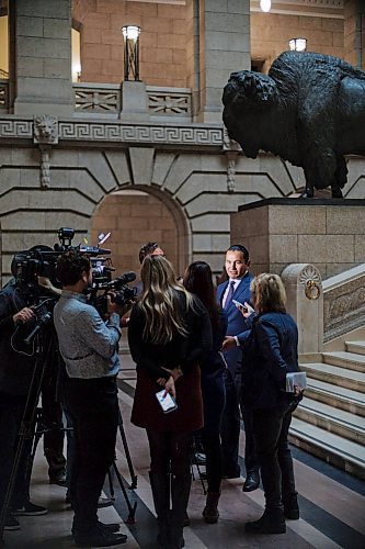 MIKE DEAL / WINNIPEG FREE PRESS
Premier Wab Kinew talks to the media in the Manitoba Legislative building after the swearing in ceremony for NDP MLAs.
231023 - Monday, October 23, 2023.