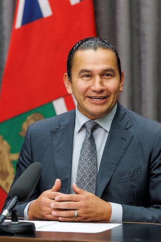 MIKE DEAL / WINNIPEG FREE PRESS
Premier Wab Kinew and Health Minister Uzoma Asagwara release an open letter to the works in the provinces health care community during a press conference at the Manitoba Legislative building Tuesday morning.
231024 - Tuesday, October 24, 2023.