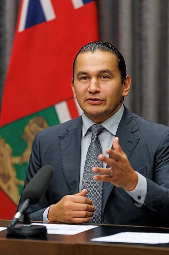 MIKE DEAL / WINNIPEG FREE PRESS
Premier Wab Kinew and Health Minister Uzoma Asagwara release an open letter to the works in the provinces health care community during a press conference at the Manitoba Legislative building Tuesday morning.
231024 - Tuesday, October 24, 2023.