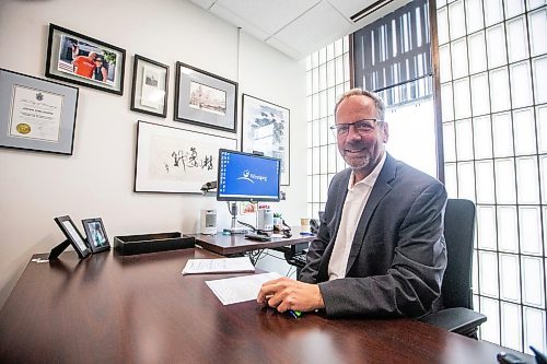 MIKAELA MACKENZIE / WINNIPEG FREE PRESS

Councillor John Orlikow, who has returned to work after a medical leave, at City Hall on Wednesday, Oct. 25, 2023. For Joyanne story.
Winnipeg Free Press 2023.