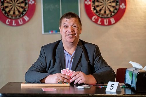 BROOK JONES / WINNIPEG FREE PRESS
Thirty-five-year-old Lyndon Demers, who is passionate about cribbage, hosts Lyndon's Cribbage Nights every second Wednesday from 6:30 to 9 p.m. on the second floor of Heather Curling Club at 120 Youville Street. As many as 20 enthusiatic cribbage players gather for the cribbage nights, rotating opponents as the evening goes along. Demers was pictured at the Heather Curling Club in Winnipeg, Man., Wednesday, Oct. 25, 2023.