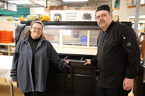 Helping Hands Centre of Brandon executive director Amanda Bray and Chef Murray Kempthorne. (Abiola Odutola/The Brandon Sun)