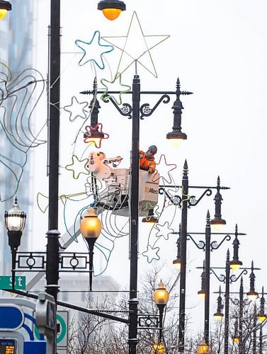 RUTH BONNEVILLE / WINNIPEG FREE PRESS

Standup - Christmas lights up

Dustin Kipling installs Christmas lights along Portage Ave. with City of Winnipeg crews as fresh-fallen snow blankets the city on Monday.  


October 30th, 2023