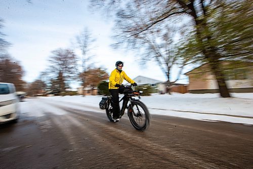 MIKAELA MACKENZIE / WINNIPEG FREE PRESS

Ian Walker, a local cyclist who was recently hit by a cup of coffee by a motorist upset that he was riding a bike, on Tuesday, Oct. 31, 2023. For Kevin story.
Winnipeg Free Press 2023.