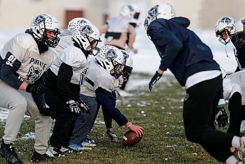 JOHN WOODS / WINNIPEG FREE PRESS
Grant Park high school practices for their playoff game in Winnipeg Tuesday, October  31, 2023. 

Reporter: josh
