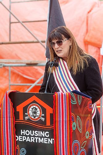 MIKE DEAL / WINNIPEG FREE PRESS
Bernadette Smith, Minister of Housing, Addictions, and Homelessness and Minister responsible for Mental Health for the Province of Manitoba, during a groundbreaking ceremony held by The Manitoba M&#xe9;tis Federation (MMF), Thursday morning at 800 Notre Dame Avenue, for Michif Manor, a 12-unit facility for Red River M&#xe9;tis Citizens and families traveling to Winnipeg for medical care.
231102 - Thursday, November 02, 2023.