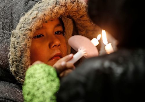 JOHN WOODS / WINNIPEG FREE PRESS
Friends and family of Marcedes Myran gather outside the law courts  in Winnipeg Sunday, November 5, 2023. Pre-trial motions for the Skibicki trial will be heard starting Wednesday.


Reporter: tyler