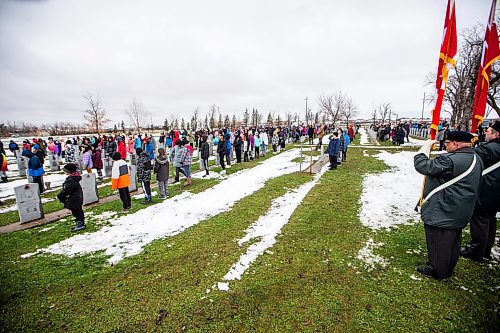 MIKAELA MACKENZIE / WINNIPEG FREE PRESS

Grade six students from River East Transcona School Division attend a No Stone Left Alone remembrance ceremony at Transcona Cemetery on Monday, Nov. 6, 2023. 
Winnipeg Free Press 2023.