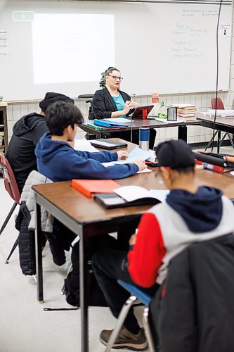 MIKE DEAL / WINNIPEG FREE PRESS
Sarah Anderson teaching Grade 10 students at Maples Collegiate during an English Language Arts (poetry unit) class Tuesday morning.
Sarah Anderson's first year of teaching - what some of her former teachers call a miracle - is well underway at Maples Collegiate. The educator and advocate for people with disabilities has an impressive resume. She was diagnosed with a rare disease called dystonia at a young age and in order to complete high school, she had to teach herself to type with her toes. She has little functioning in her arms and navigates school in a wheelchair.
See Maggie Macintosh story
231107 - Tuesday, November 07, 2023.