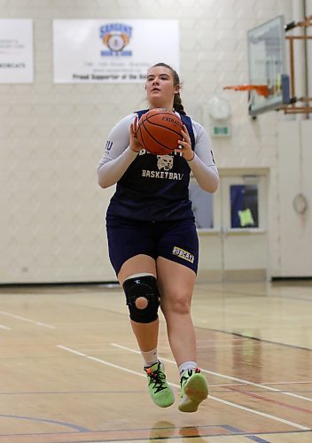 Eden Tabin pulls up for a shot during Brandon University women's basketball practice on Thursday, ahead of their Canada West home opener against Thompson Rivers today at 6 p.m. (Thomas Friesen/The Brandon Sun)