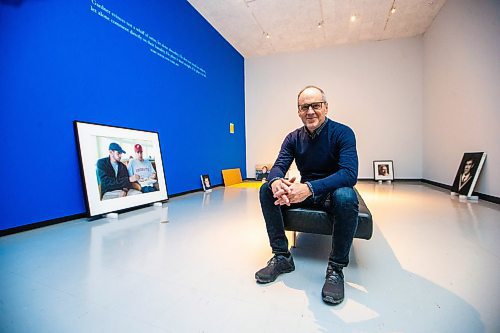 MIKAELA MACKENZIE / WINNIPEG FREE PRESS

Gallery CEO Stephen Borys in the upcoming Tim Gardner exhibit at The Winnipeg Art Gallery on Friday, Sept. 29, 2023. For &#x460;story.
Winnipeg Free Press 2023.