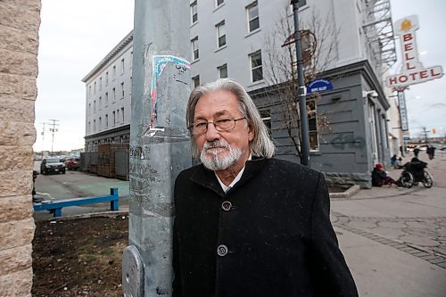 JOHN WOODS / WINNIPEG FREE PRESS
Al Wiebe, a Peer and Community Engagement Trainer with lived experience, is photographed at Henry Avenue and Main St. in Winnipeg Tuesday, November 14, 2023. Wiebe hopes that the city will approve his plan to convert the block into a space for the local community and rename it Hope Alley.

Reporter: rollason