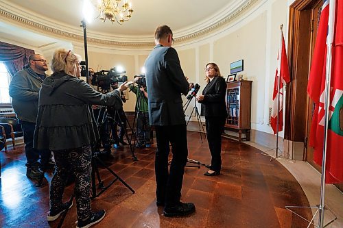 MIKE DEAL / WINNIPEG FREE PRESS
Heather Stefanson, Leader of the Official Opposition, discusses her the PC party priorities for the fall Legislative session in her office at the Manitoba Legislative building Wednesday afternoon.
See Carol Sanders story.
231115 - Wednesday, November 15, 2023.