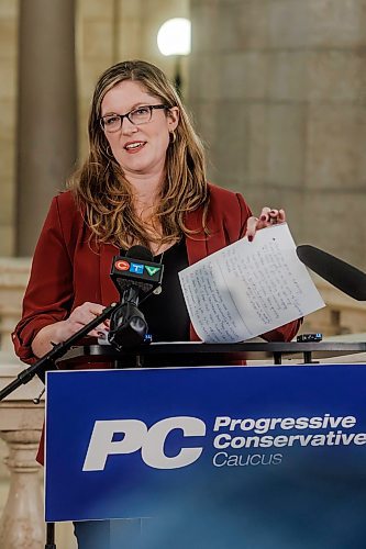 MIKE DEAL / WINNIPEG FREE PRESS
Kathleen Cook, PC party health critic, responds to the NDP governments announcement that they will be winding down of the Diagnostic and Surgical Recovery Task Force (DSRTF), during a media call Friday morning at the Manitoba Legislative building.
See Carol Sanders story
231117 - Friday, November 17, 2023.