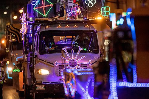 BROOK JONES / WINNIPEG FREE PRESS
The City of Winnipeg features a number of floats in the Manitoba Hydro Santa Claus Parade in Winnipeg, Man., Saturday, Nov. 18, 2023. The Santa Claus parade has run annually in Winnipeg since the former Eaton&#x2019;s department store organized the first one in 1909.