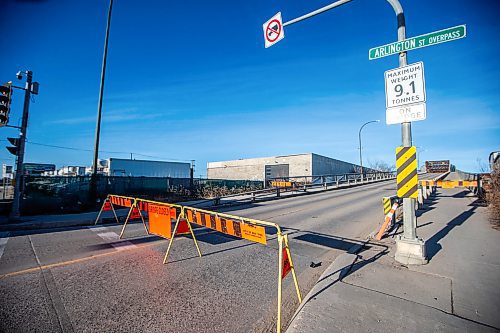 MIKAELA MACKENZIE / WINNIPEG FREE PRESS

The Arlington Street Bridge, which has been indefinitely closed after a bridge condition assessment, on Tuesday, Nov. 21, 2023. 
Winnipeg Free Press 2023.