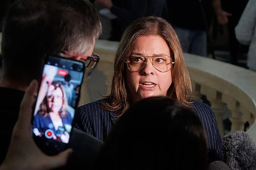 MIKE DEAL / WINNIPEG FREE PRESS
Leader of the Opposition, Heather Stefanson, reacts to the Speech from the Throne on Tuesday.
20231121 - Tuesday, November 21, 2023
231121 - Tuesday, November 21, 2023.