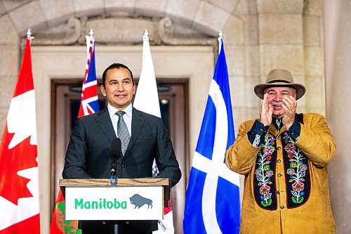 MIKAELA MACKENZIE / WINNIPEG FREE PRESS

Premier Wab Kinew (left) and MMF president David Chartrand announce the introduction of legislation naming Louis Riel as the honourary first premier of Manitoba at the legislative building on Thursday, Nov. 23, 2023. For Danielle story.
Winnipeg Free Press 2023.