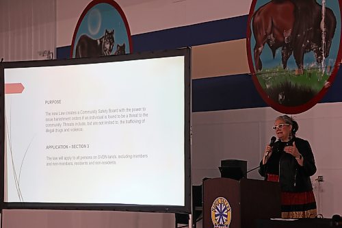 Sioux Valley Dakota Nation director of intergovernmental affairs Tricia Hayward explains the rules of the new community safety law during a public meeting on Tuesday. The law, passed in a July referendum, allows a seven-person board to decide on whether people should be banished from the community. (Colin Slark/The Brandon Sun)