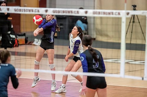 BROOK JONES / WINNIPEG FREE PRESS
The Lord Selkirk Royals earned a 3-0 (25-17, 25-15, 25-19) victory over the Vincent Massey (Brandon) Vikings to capture the semi-finals (final four) of the Boston Pizza AAAA Varisty Girls Volleyball Championships hosted by the Maintoba High Schools Athletic Association inside Investors Group Athletic Centre at the University of Manitoba Fort Garry campus in Winnipeg, Man., Wednesday, Nov. 29, 2023.. With the win, the Royals will compete in the MHSAAA provincial volleyball championships at IGAC Monday, Dec. 4, 2023. Pictured: Vincent Massey Vikings left side / right side Saphiya DeVlieger bumps the volleyball during first set action.