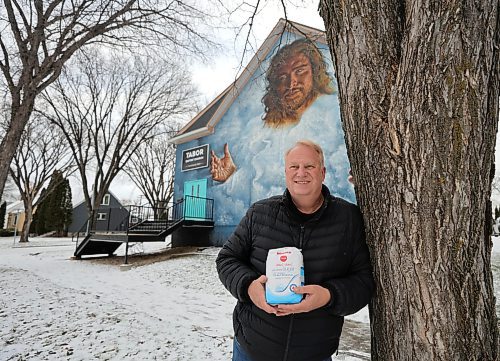 RUTH BONNEVILLE / WINNIPEG FREE PRESS

Local -  Food Bank Sugar shortage 

Photo of Pastor Rod Giesbrecht in front of his church at Tabor Baptist Church in Transcona with one bag of sugar he was able to find after adventure.  See story.  

Pastor Rod Giesbrecht went to Grand Forks to buy and bring back hundreds of pounds of bagged sugar for the Transcona food bank and seniors but after purchasing it came back empty handed.  Giesbrecht  didn't want problems at the border so he phoned customs ahead of time to see if ok, which they granted.  But when he got to the border he was told he couldn't bring the sugar into Canada and he had to dump it at one of the Pembina parcel service outlets &#x260;the sugar did end up at a food bank, but a Grand Fork&#x573; one

Story by Kevin Rollason's story. 


Nov 30th,, 2023