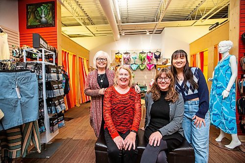 MIKAELA MACKENZIE / WINNIPEG FREE PRESS

Sandy Copland (left), Heather Howorth, Pat Lewyc (owner), and Vierly Djajadi at the Hula Hut on Thursday, Nov. 30, 2023. The shop, which is celebrating its 20 year anniversary, aims to empower women and carries swimsuits for women&#x573; bodies in all sizes from 0 to 24. For Janine LeGal story.
Winnipeg Free Press 2023.