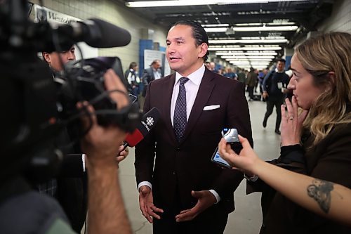30112023
Manitoba Premier Wab Kinew answers questions from reporters after taking part in the bear pit session at the Association of Manitoba Municipalities fall convention at the Keystone Centre on Thursday.
(Tim Smith/The Brandon sun)