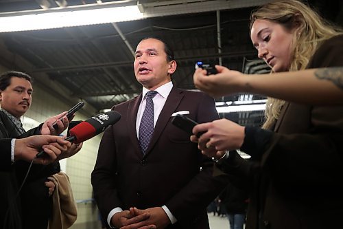 30112023
Manitoba Premier Wab Kinew answers questions from reporters after taking part in the bear pit session at the Association of Manitoba Municipalities fall convention at the Keystone Centre on Thursday.
(Tim Smith/The Brandon sun)