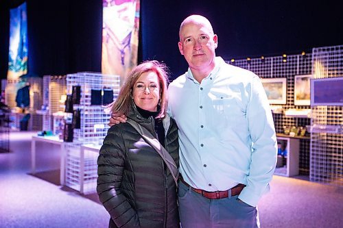 MIKAELA MACKENZIE / WINNIPEG FREE PRESS

Andrea (left) and Will Woytowich at the Beyond Monet VIP preview night at the RBC Convention Centre on Thursday, Nov. 30, 2023.
Winnipeg Free Press 2023.