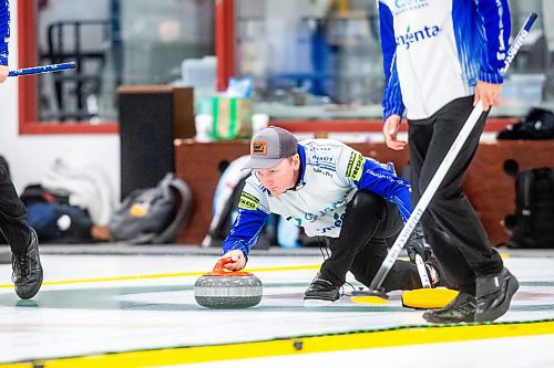 MIKAELA MACKENZIE / WINNIPEG FREE PRESS

Skip Braden Calvert at the DEKALB Superspiel in Morris on Monday, Dec. 4, 2023. For Taylor Allen story.
Winnipeg Free Press 2023