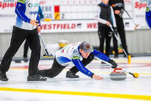 MIKAELA MACKENZIE / WINNIPEG FREE PRESS

Skip Braden Calvert at the DEKALB Superspiel in Morris on Monday, Dec. 4, 2023. For Taylor Allen story.
Winnipeg Free Press 2023