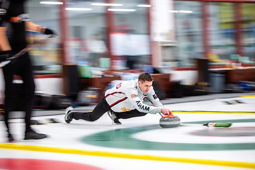 MIKAELA MACKENZIE / WINNIPEG FREE PRESS

Skip Ryan Wiebe at the DEKALB Superspiel in Morris on Monday, Dec. 4, 2023. For Taylor Allen story.
Winnipeg Free Press 2023