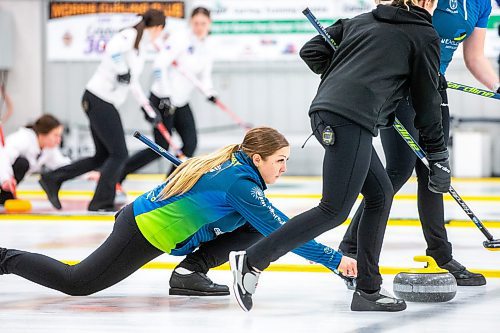 MIKAELA MACKENZIE / WINNIPEG FREE PRESS

Skip Selena Sturmay at the DEKALB Superspiel in Morris on Monday, Dec. 4, 2023. For Taylor Allen story.
Winnipeg Free Press 2023