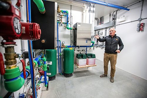 MIKAELA MACKENZIE / WINNIPEG FREE PRESS

Kurt Siemens shows the barn heating system at his egg farm near Rosenort on Monday, Dec. 4, 2023. Siemens is one of many farmers asking the federal government for an exemption on carbon pricing for natural gas and propane used on the farm &#x460;for him, that would mean an exemption on the carbon price heating his chicken barns. For JS carbon tax story.
Winnipeg Free Press 2023