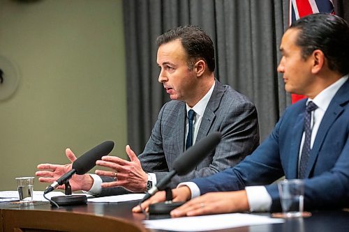 MIKAELA MACKENZIE / WINNIPEG FREE PRESS

Finance minister Adrien Sala (left) and premier Wab Kinew speak to the media about the finances left to them by the previous conservative government at the Manitoba Legislative Building on Tuesday, Dec. 5, 2023. For Danielle story.
Winnipeg Free Press 2023