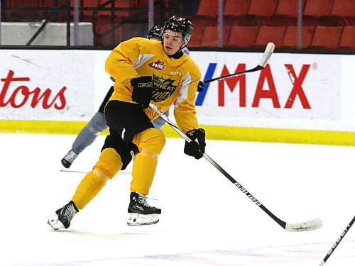 Brandon Wheat Kings forward Hayden Wheddon (20) awaits a pass as he races through the neutral zone during a drill at practice on Thursday at Westoba Place. (Perry Bergson/The Brandon Sun)
Dec. 7, 2023